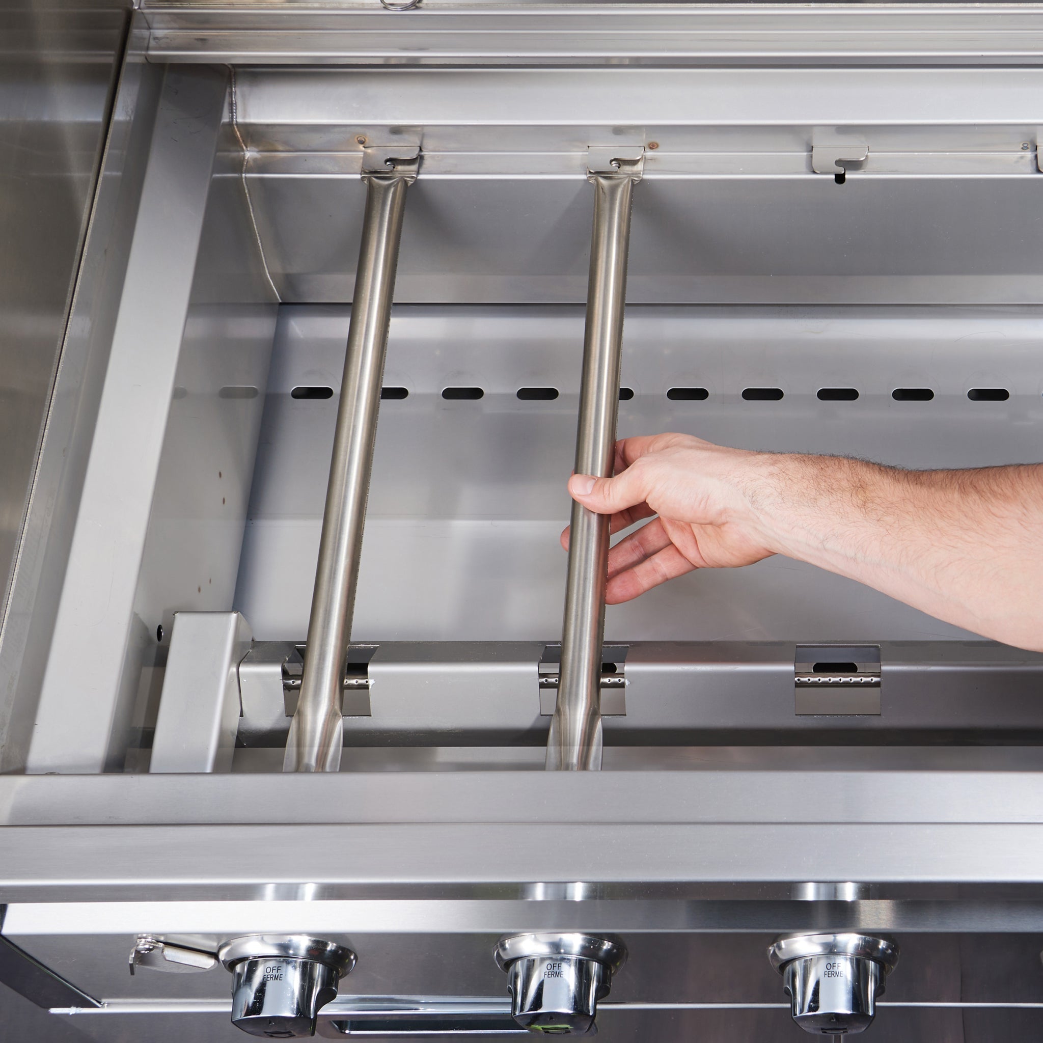 Crown Verity CV-CCB-72WGP 72" Club Series BBQ Grill with Wind Guard Package - Liquid Propane - CV-CCB-72WGP