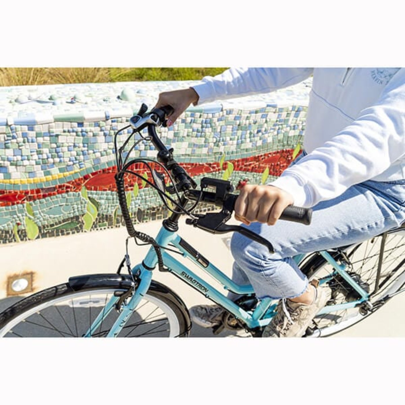 Swagtron EB9 Electric City Bike - EB9STEPTHROUGH