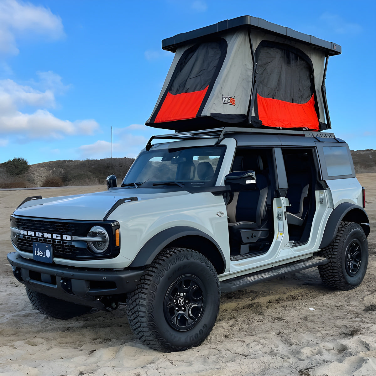 BadAss Tents RECON™ Rooftop Tent (Universal Fit) - Onyx Utility Black PRE-ASSEMBLED - 03-000