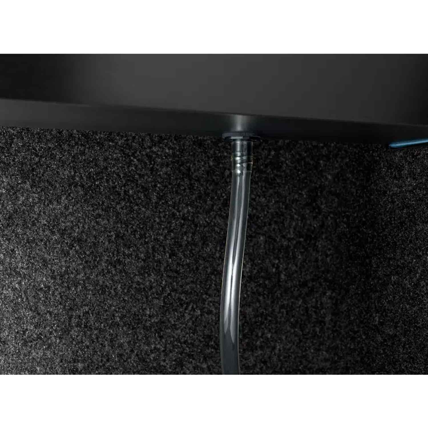 RetraxONE XR GMC And Chevy 1500 Retractable Tonneau Cover - RTX-T-60481