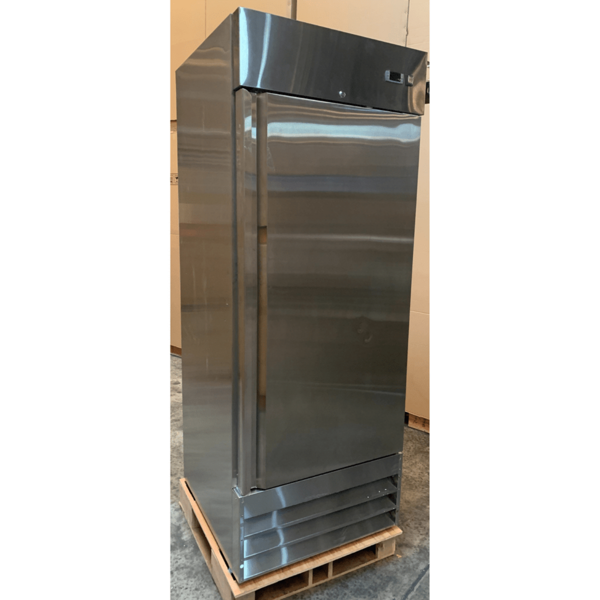 SABA S-23R - One Door Commercial Reach-In Stainless Steel Cooler 3A - S-23R