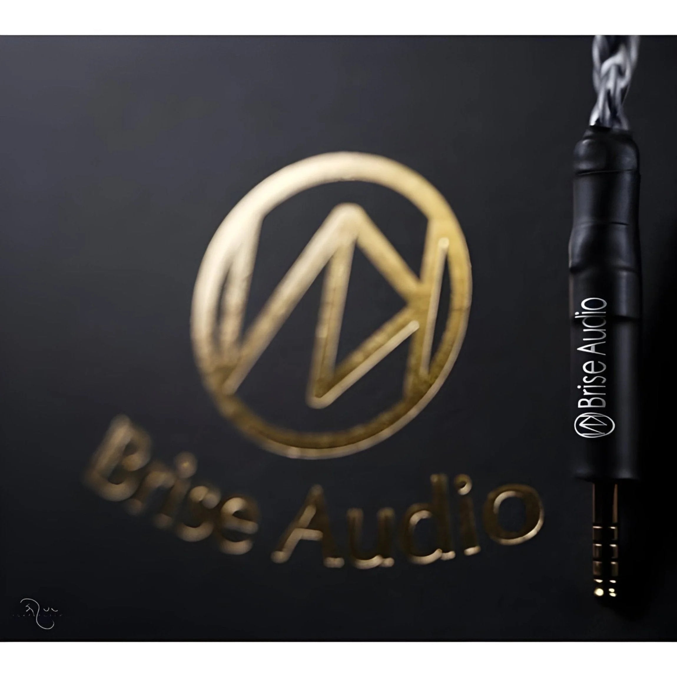 Brise Audio SHIROGANE 8-wire Ultimate earphone cable