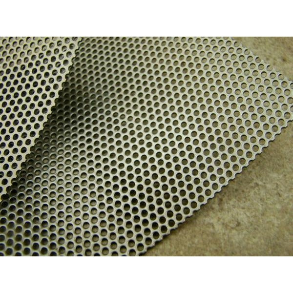 K & M Krusher - Rock/Ore Crusher 1HP Electric Motor 11" Drum 2-1/2" Infeed-Rockwell #58 Hammers