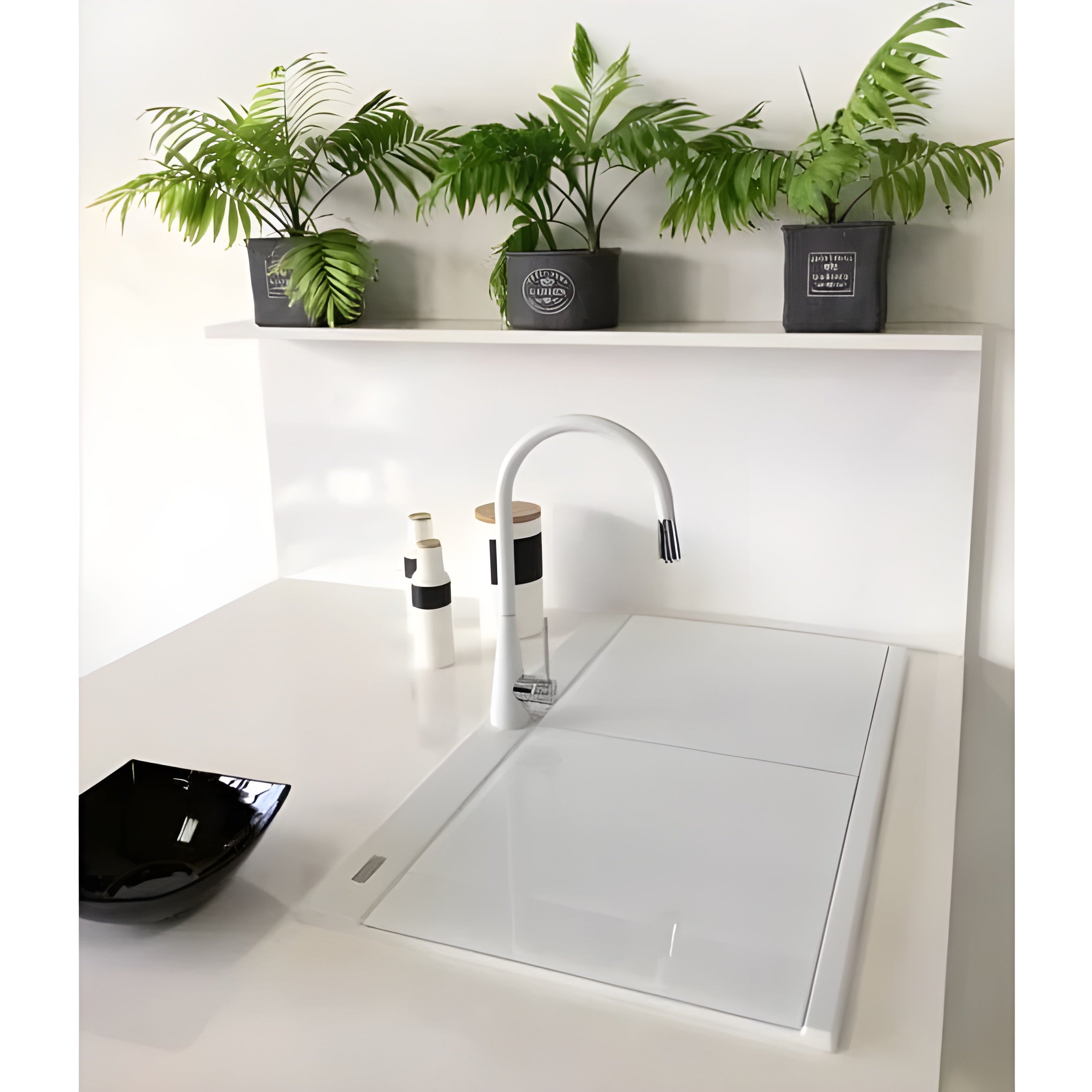 Ruvati epiGranite 34" epiGranite Topmount Workstation Ledge Granite Composite Kitchen Sink – Arctic White - RVG1350WH