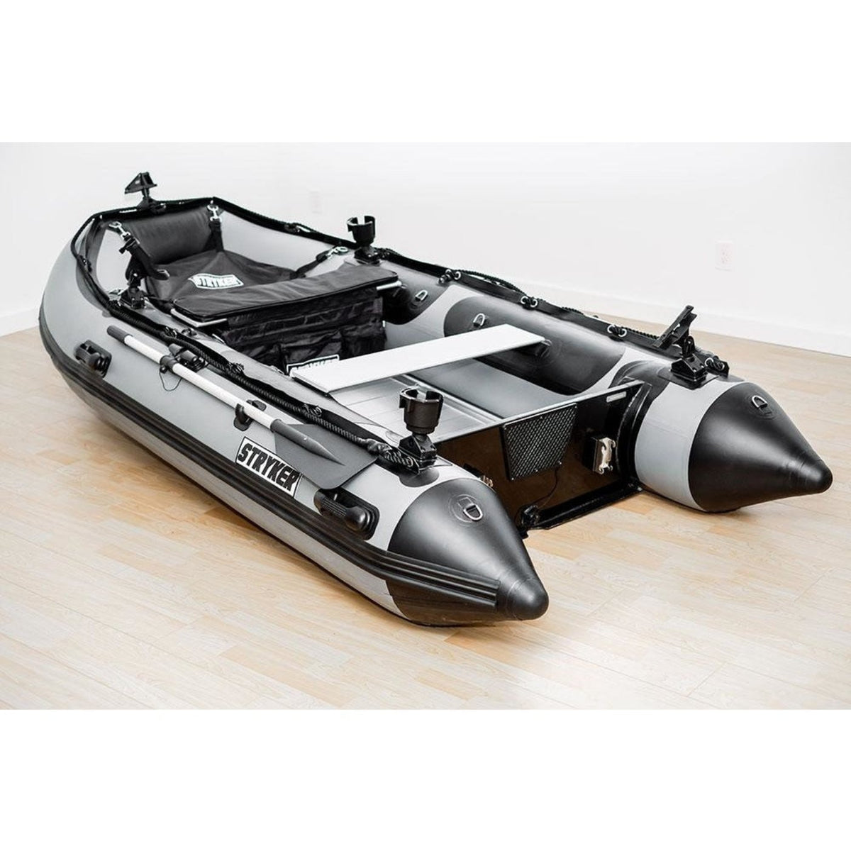 Stryker Boats The Family Fun Package – Storm Grey, ALUMINUM